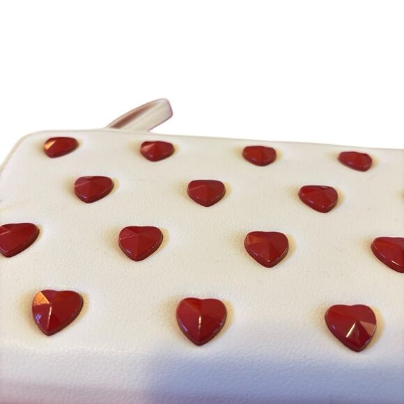 Betsey Johnson White Wallet/Wristlet with Red Studded Hearts. - Picture 5 of 5
